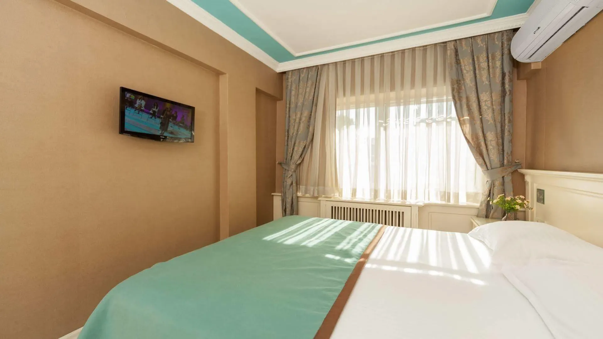Viva Deluxe Hotel Istanbul