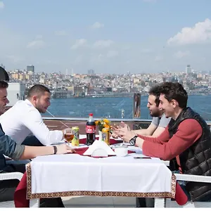 Sirkeci Emek ** Estambul